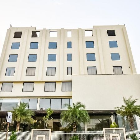 Townhouse 652 Hotel Royal Akshayam ชัยปุระ ภายนอก รูปภาพ
