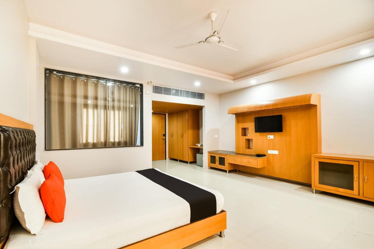 Townhouse 652 Hotel Royal Akshayam ชัยปุระ ภายนอก รูปภาพ