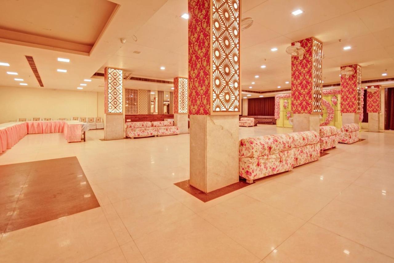 Townhouse 652 Hotel Royal Akshayam ชัยปุระ ภายนอก รูปภาพ